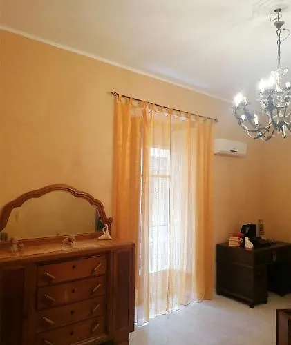 Antica Dimora Del Sole 3*